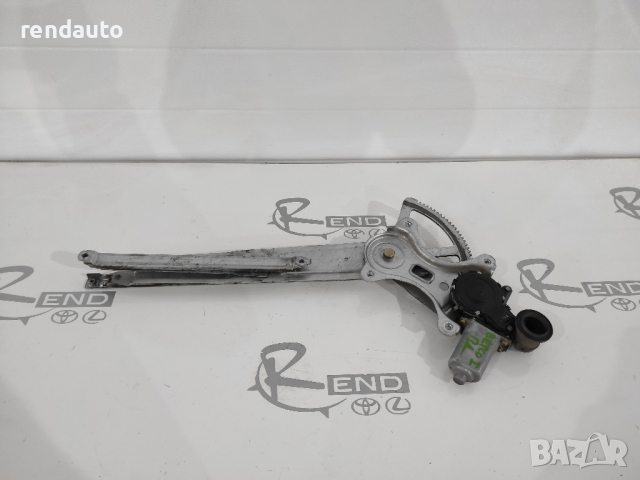 Преден десен стъклоповдигач Toyota Corolla Verso 2001-2003 85710-13030