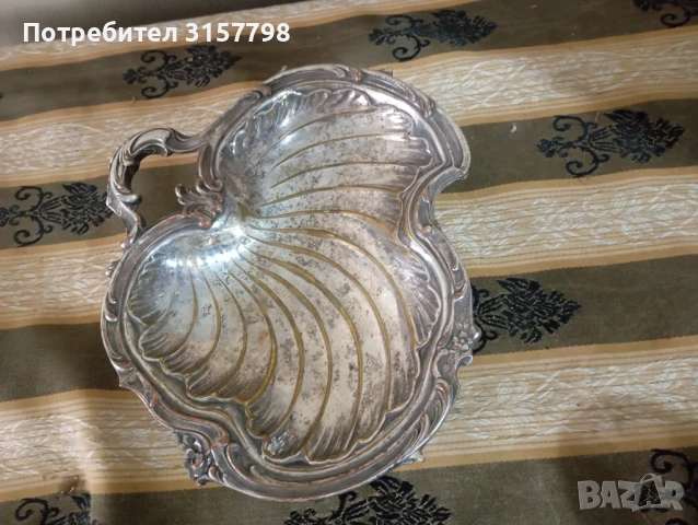 Купа за ядки арт деко, снимка 2 - Антикварни и старинни предмети - 51182160