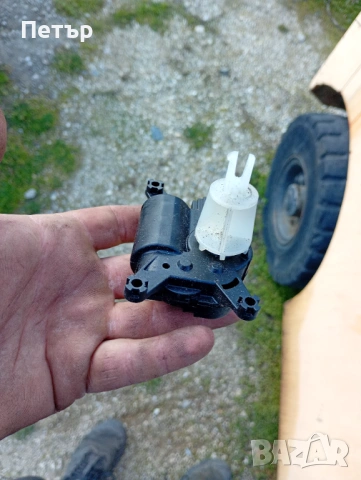 Моторче клапа парно fiat doblo 2010+ opel combo 2012+ 3093840 30.9384.0, снимка 3 - Части - 53841642