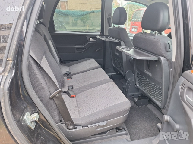 Опел мерива 1.6 бензин клима , снимка 9 - Автомобили и джипове - 51584591