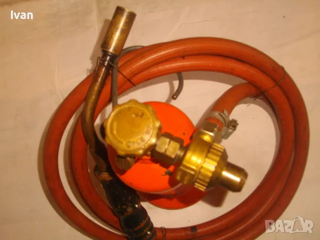 35см НЕМСКА ГАЗОВА ГОРЕЛКА ПРОПАН-БУТАН С БУТИЛКА МАРКУЧ И КЛАПАН РЕГУЛАТОР НАЛЯГАНЕ ПОЧТИ НОВА , снимка 4 - Други инструменти - 48112185