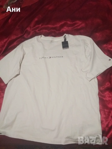 НОВА тениска TOMMY HILFIGER