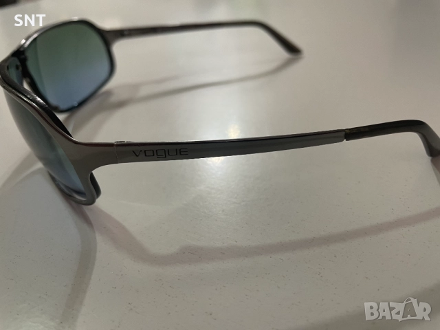 Слънчеви очила Vogue, снимка 6 - Слънчеви и диоптрични очила - 52630354