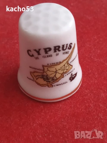 Порцеланови напръсници- 3 броя., снимка 2 - Антикварни и старинни предмети - 51377234