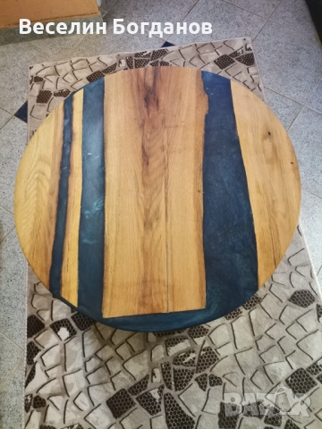 Холна масичка червен дъб и епоксидна смола, снимка 3 - Маси - 52848961
