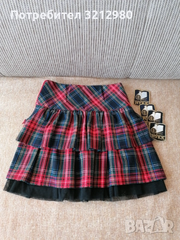 Пола униформа нукк и 4 емблеми