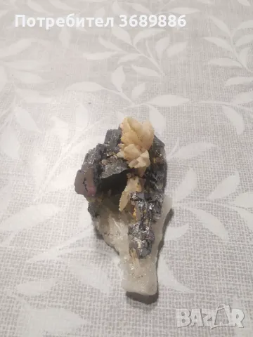 Кристали от рудници , снимка 2 - Антикварни и старинни предмети - 48788085