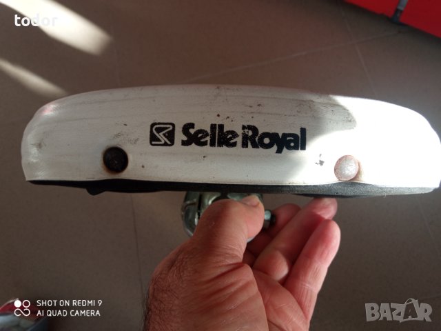 ретро седалка с амортесьорна прожина