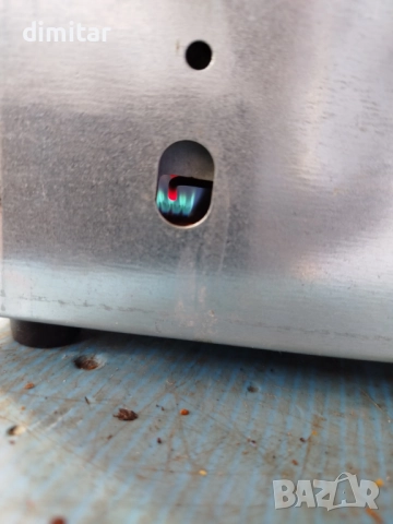 Хладилник Dometic на 12*220 V- gaz -41 литра, снимка 12 - Хладилни чанти - 52814249