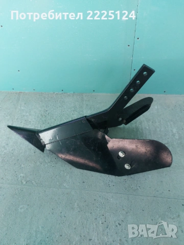 Продавам чисто нов браздир от мотофреза GARDENIA, снимка 2 - Селскостопанска техника - 53834143