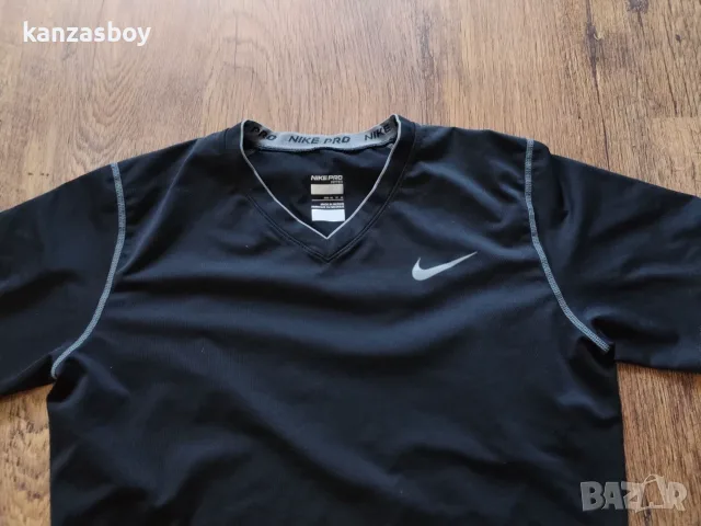 nike pro combat - страхотна мъжка тениска M КАТО НОВА 