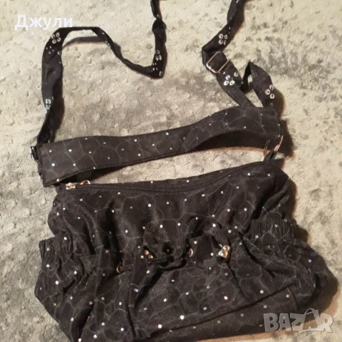 Спортна черна чанта, снимка 4 - Чанти - 52381754