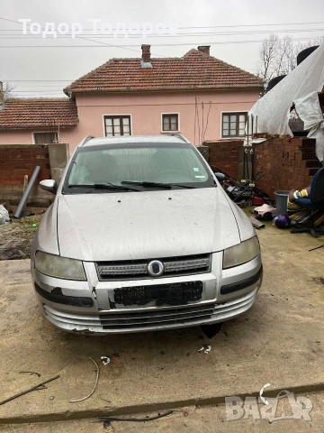 Fiat Stilo 1.9jtd 120к.с. Бракуван, снимка 2 - Автомобили и джипове - 53418233