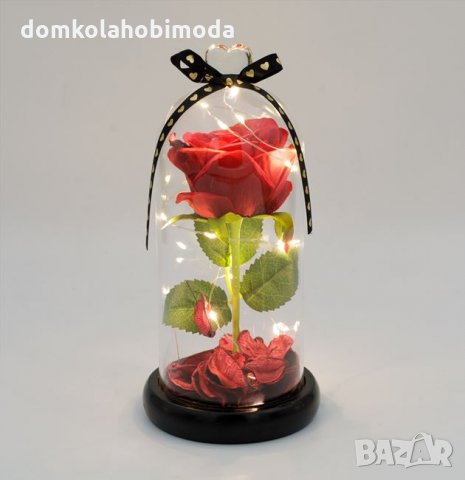 Изкуствена роза под стъклен похлупак, Дървена основа, Лед осветление, 11x24 см, снимка 3 - Подаръци за жени - 35761357