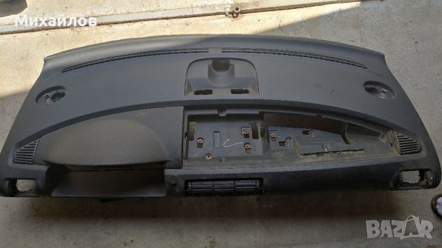 Табло горна част с въздушна възглавница от Форд Галакси 2.0 Бензин, снимка 2 - Части - 40802450