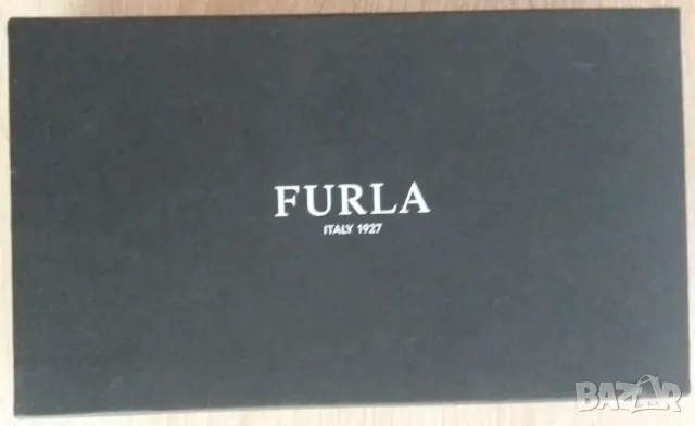 кутии Furla