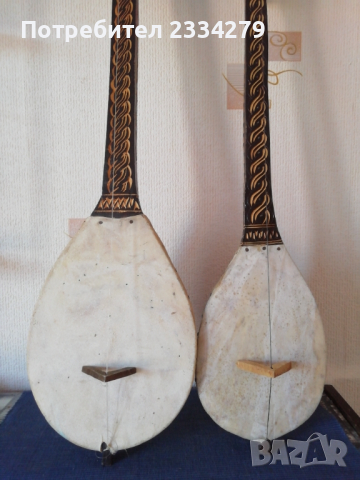 Гусла едно струнни стари музикални инструменти целите в дърворезба. , снимка 9 - Антикварни и старинни предмети - 44927076