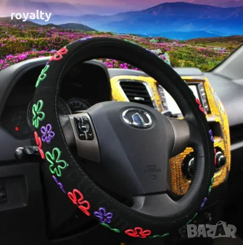 Дамски калъф за волан – Черно кадифе с апликации цветя, снимка 5 - Други стоки за дома - 49075952