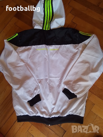Ветровка Адидас мъжка пролетна 🔝🔝размер L , снимка 5 - Спортни дрехи, екипи - 44819676