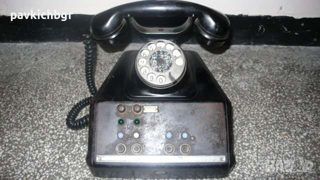 Ретро телефон