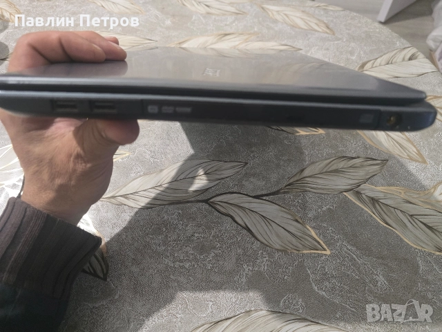 Здравей те продавам лаптопа на сина ми, снимка 6 - Лаптопи за дома - 52740799