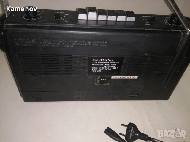 радиокасетофон, снимка 4 - Радиокасетофони, транзистори - 51978346