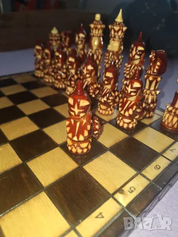 ръчно изработен дървен шах, снимка 2 - Антикварни и старинни предмети - 49189367