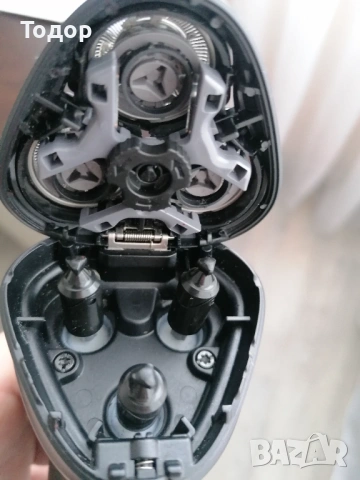 Philips Series 1000 Електрическа самобръсначка, снимка 4 - Друга електроника - 53198502