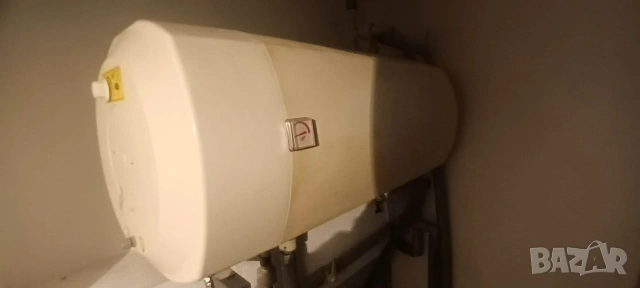 Радиатори за отопление, лира за баня, бойлер, помпа и колектори с връзките, цялостно оборудване., снимка 9 - Други стоки за дома - 53352809