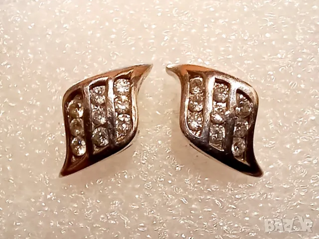 Сребърни обеци с х 9 циркония