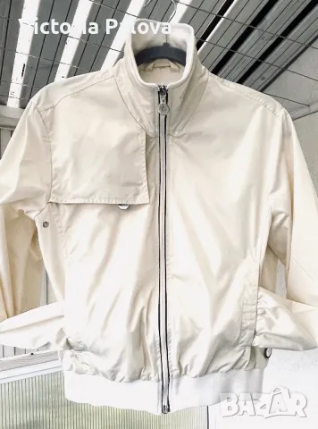 Леко преходно яке бомбър MONCLER оригинал, снимка 12 - Якета - 50084719