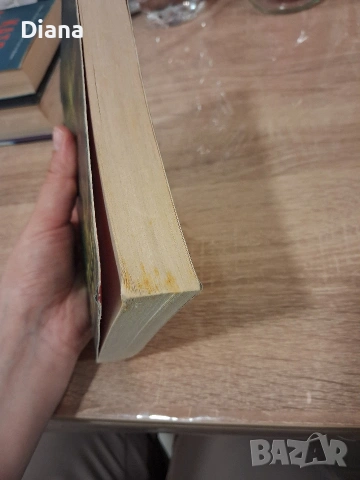 Verity Colleen Hoover thriller english book, снимка 3 - Художествена литература - 53574479