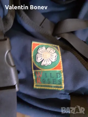 Раница-WILD ROSES, снимка 3 - Спортна екипировка - 50318277