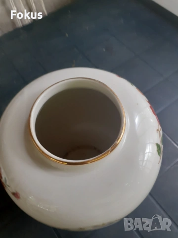 Стара ваза порцелан Hellas, снимка 5 - Антикварни и старинни предмети - 53314152