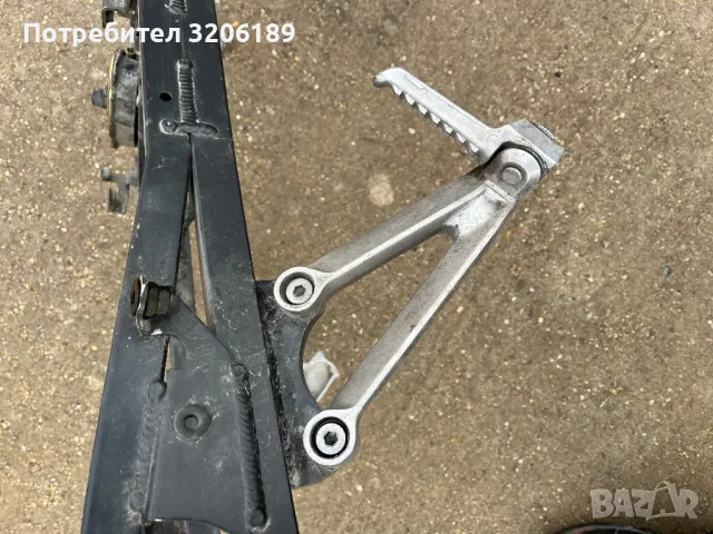 Задна рамка за Кавазаки / Kawasaki ZX10R, снимка 6 - Части - 48359790