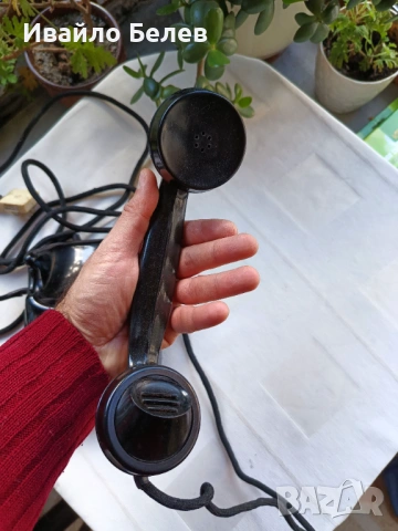 Работещ бакелитов телефон 1963 г. от Телефонен завод Белоградчик, снимка 4 - Антикварни и старинни предмети - 53017960