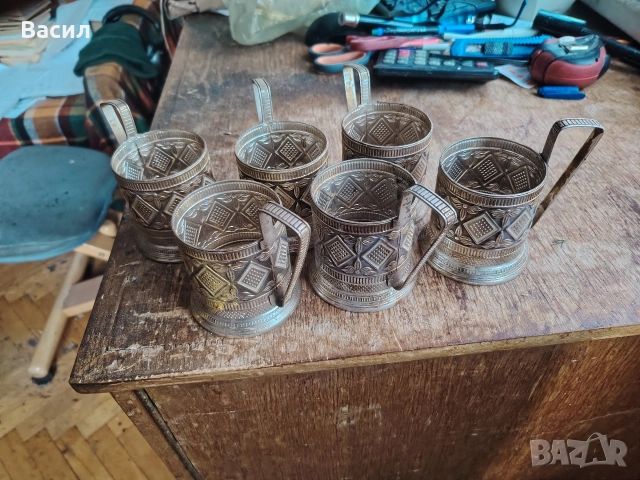 Поствки за чаши