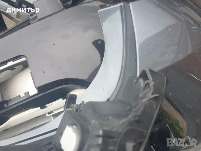 Десен фар за Renault Megane 2015-2019, снимка 3 - Части - 48263002