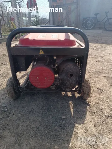 Немски генератор за ток агрегат за ток 2Kw, снимка 4 - Генератори - 49229442