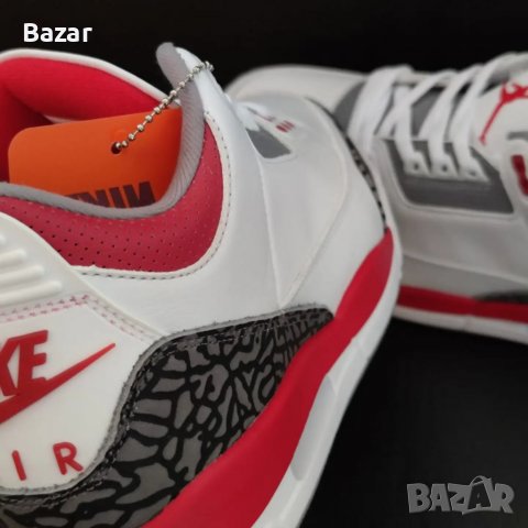 Nike Air Jordan Fire Red размер 43 номер нови кецове оригинални обувки маратонки сникърси, снимка 3 - Кецове - 39175270