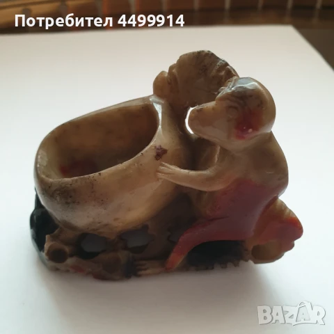 Стара фигура от сапунен камък