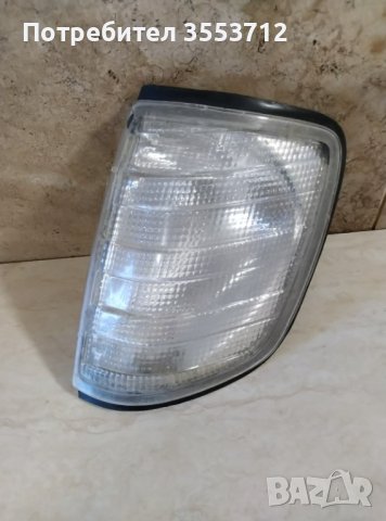 Ляв мигач***Mercedes 124***бял, снимка 1