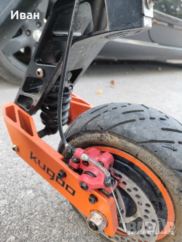Електрическа тротинетка KUGOO G2 MAX, снимка 4 - Велосипеди - 51825302