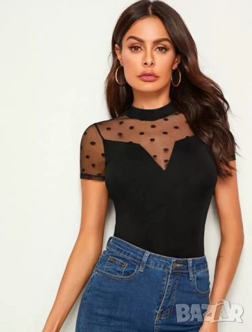 Черна блузка с къс ръкав и тюлено деколте, снимка 2 - Тениски - 51990272