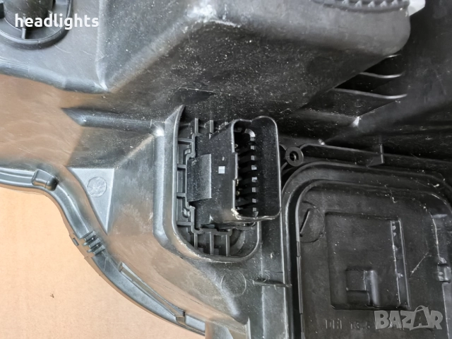 Фар за Renault Megane 4 / Рено Меган 4, снимка 11 - Части - 52970892