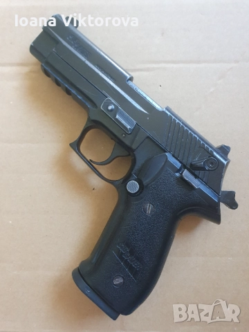 Обезопасен SIG SAUER MOSQUITO 22LR., снимка 2 - Бойно оръжие - 51617865