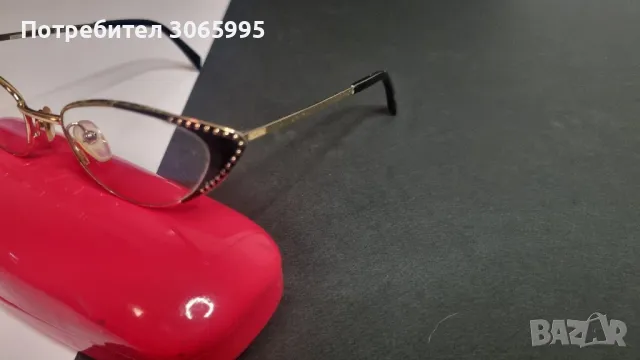 оригинални очила moshino, снимка 2 - Слънчеви и диоптрични очила - 49884318