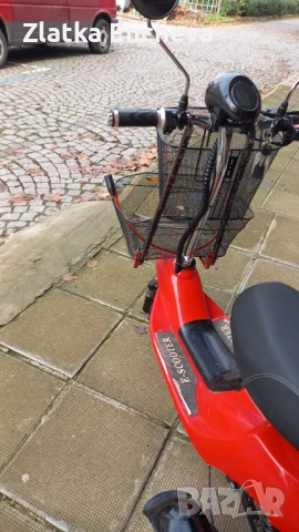 електрически скутер за инвалиди