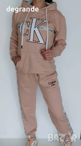 Дамски екипи Calvin Klein БОГАТ ИЗБОР ОТ ЦВЕТОВЕ , снимка 5 - Спортни екипи - 51598308