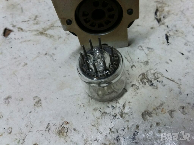 Лампа Fx-593 с цокъл, снимка 6 - Друга електроника - 36344619